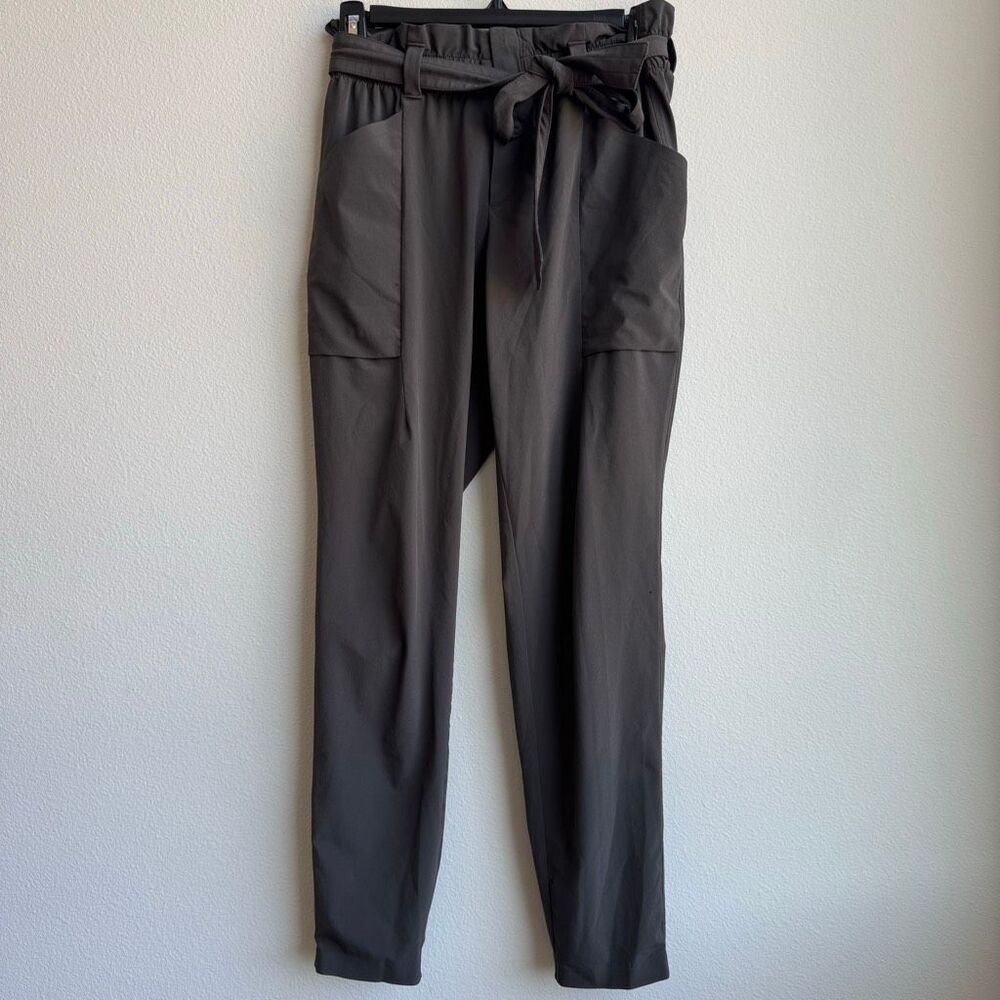 Athleta Skyline Pants Womens Size 2 XS Gray Grey Elastic Waist Stretch Belted - Picture 2 of 10
